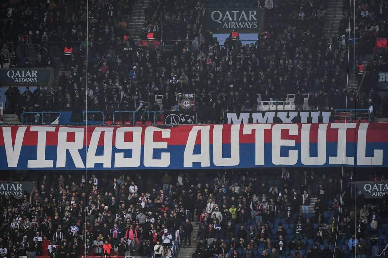 découvrez des exemples de slogans homophobes ayant marqué la ligue 1, ainsi que leur impact sur la société et le sport. une analyse nécessaire pour sensibiliser et combattre l'homophobie dans le football.